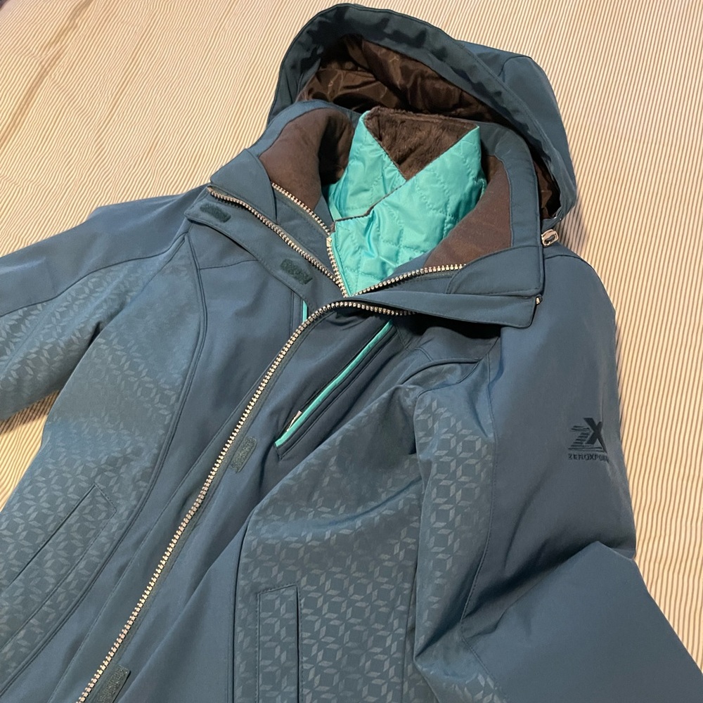 Ski jacket